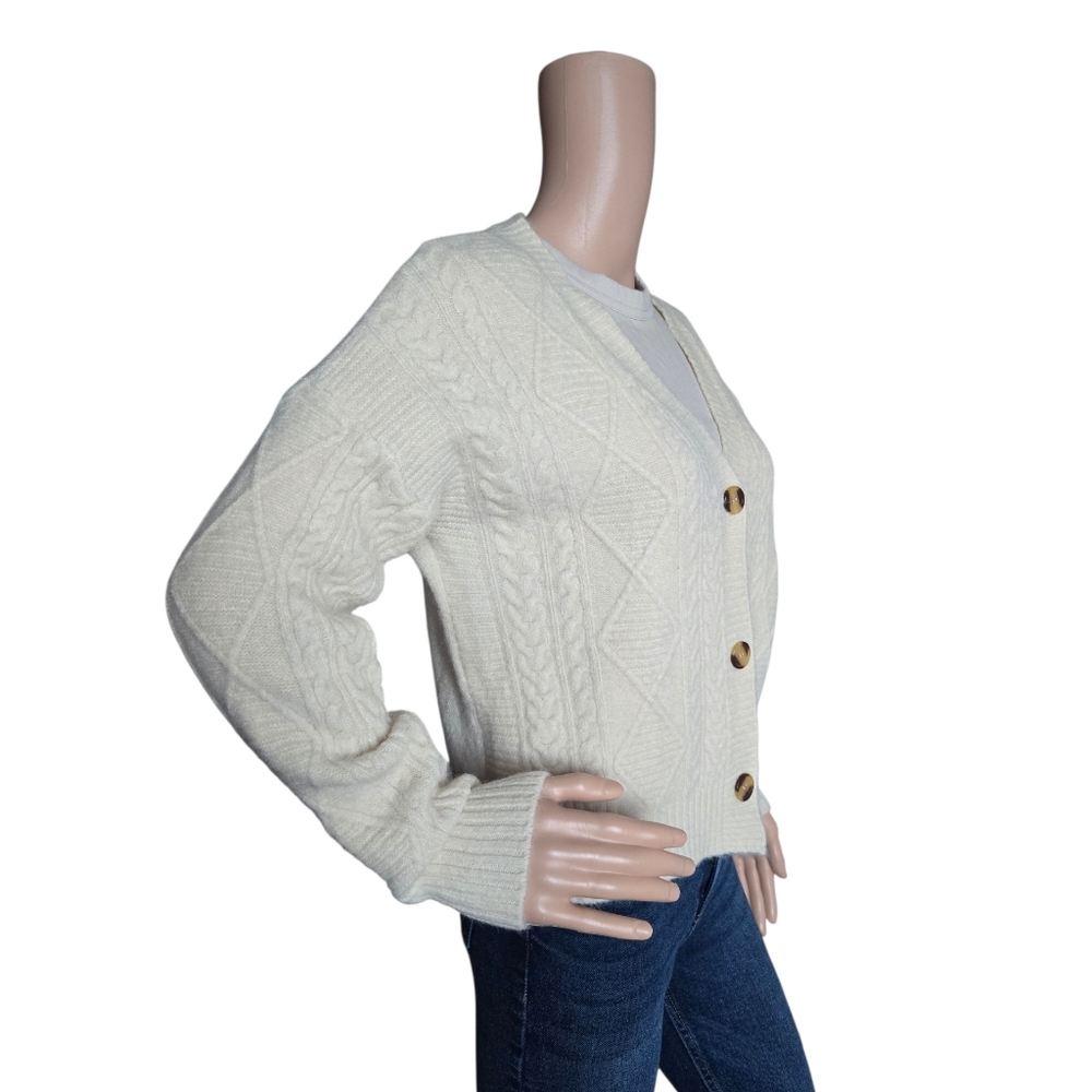 Women's Cream Oversized V-Neck Cable Knit Cropped Cardigan Sweater - Picture 8 of 16